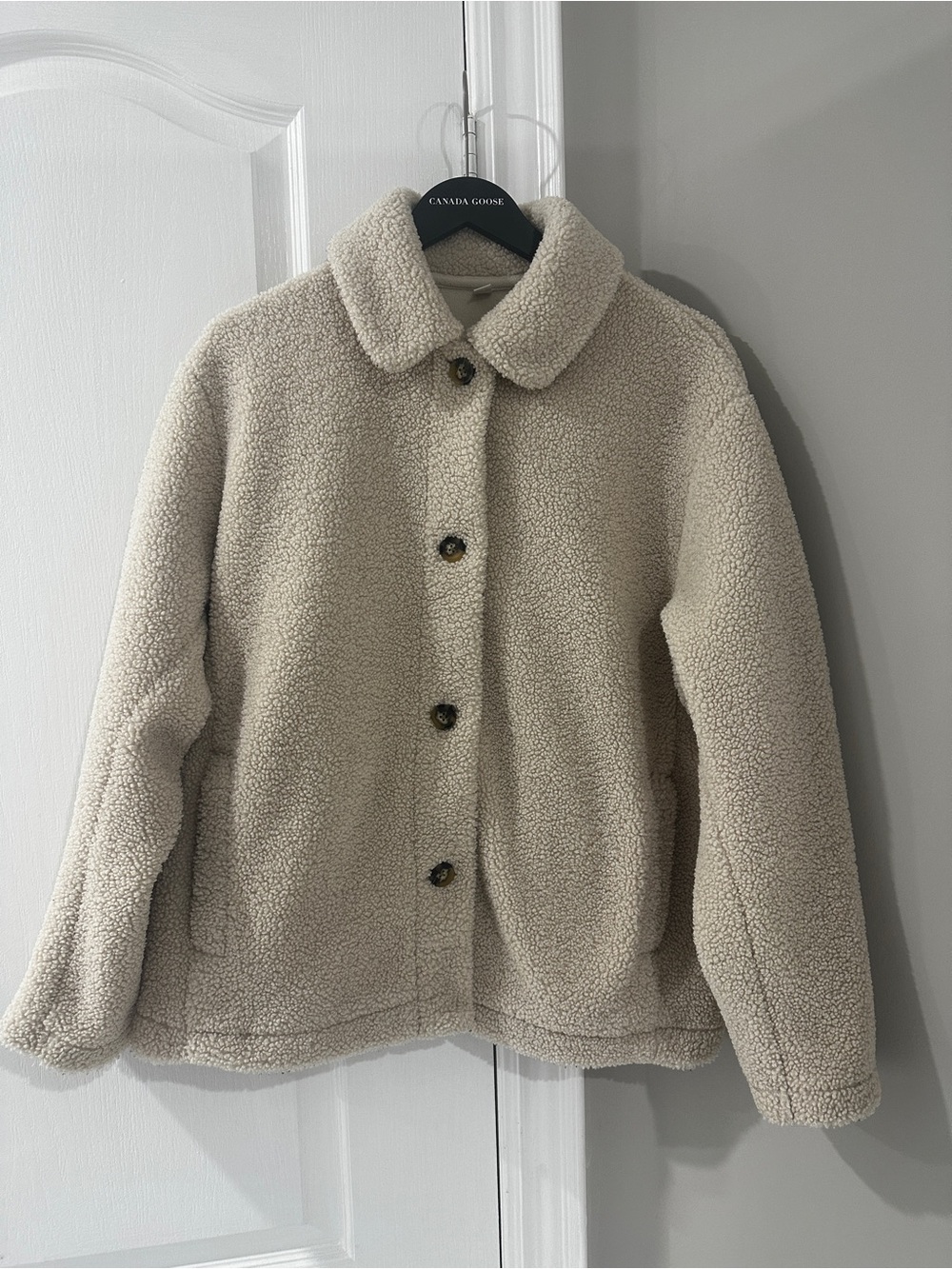 Uniqlo Fleece / Sherpa Jacket – Warm Winter Jacket